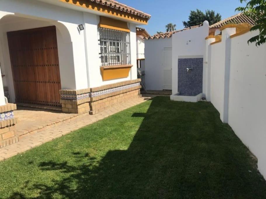 El Magnolio Villa Chiclana de la Frontera Exterior photo