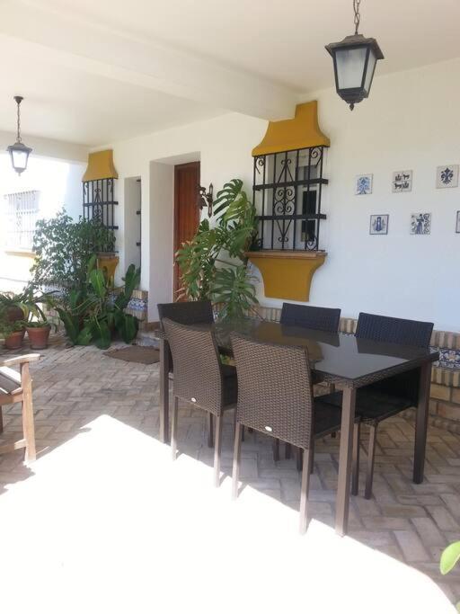 El Magnolio Villa Chiclana de la Frontera Exterior photo