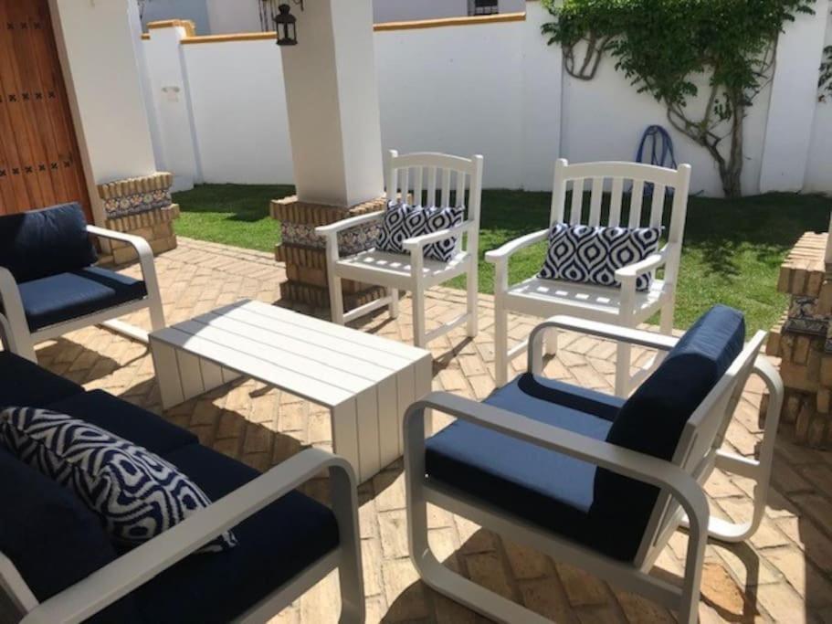 El Magnolio Villa Chiclana de la Frontera Exterior photo